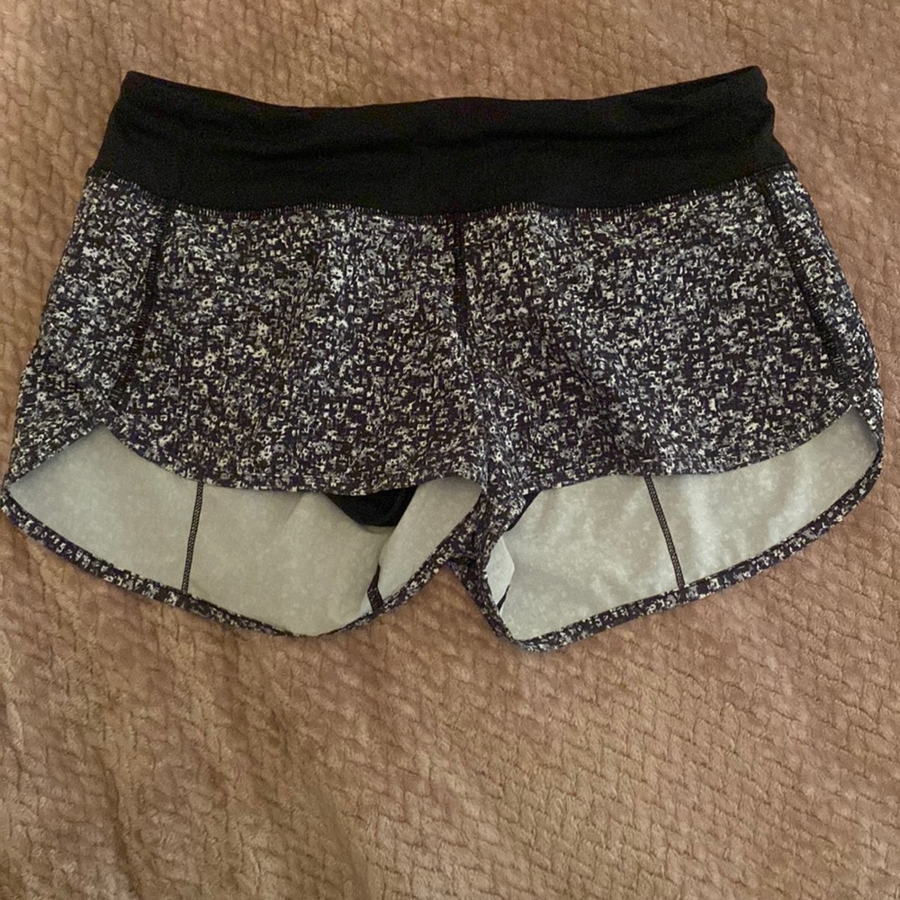Lululemon Speed Up shorts